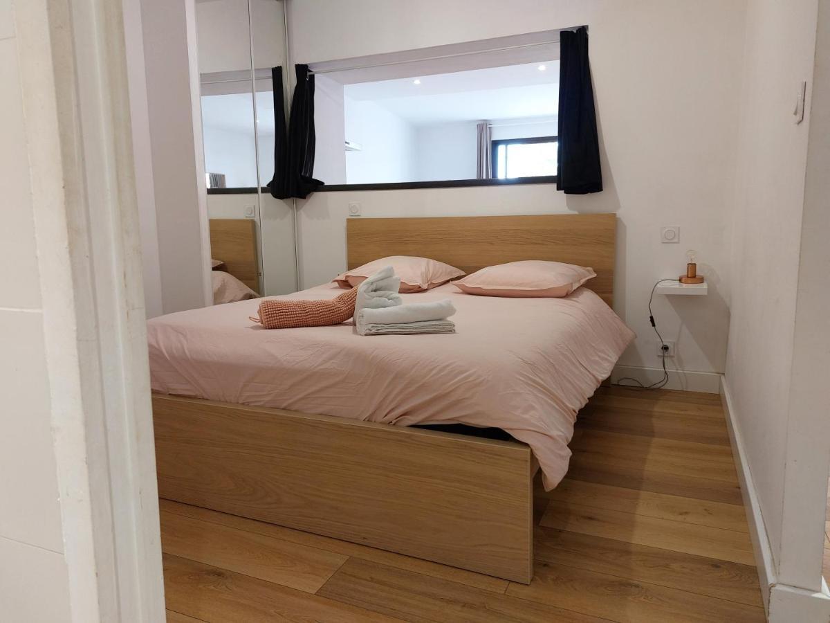 ロデーズLe Denyspuech 55M2 Plein Centre Avec Jardin!アパートメント エクステリア 写真
